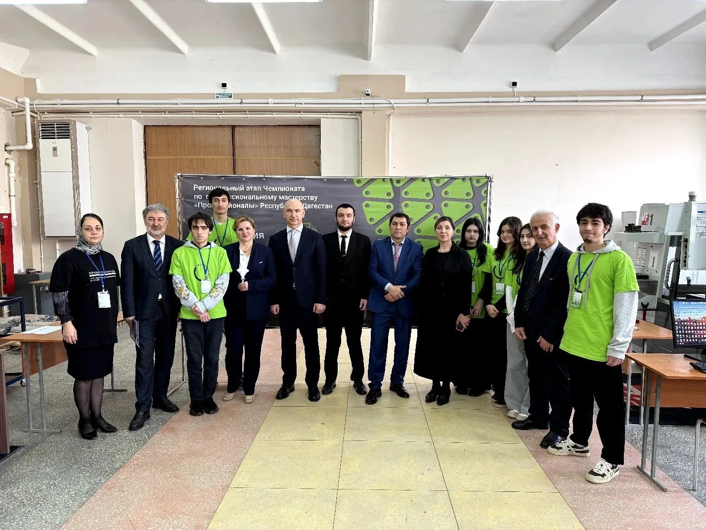 Ярмарка вакансий стартовала в колледже машиностроителей