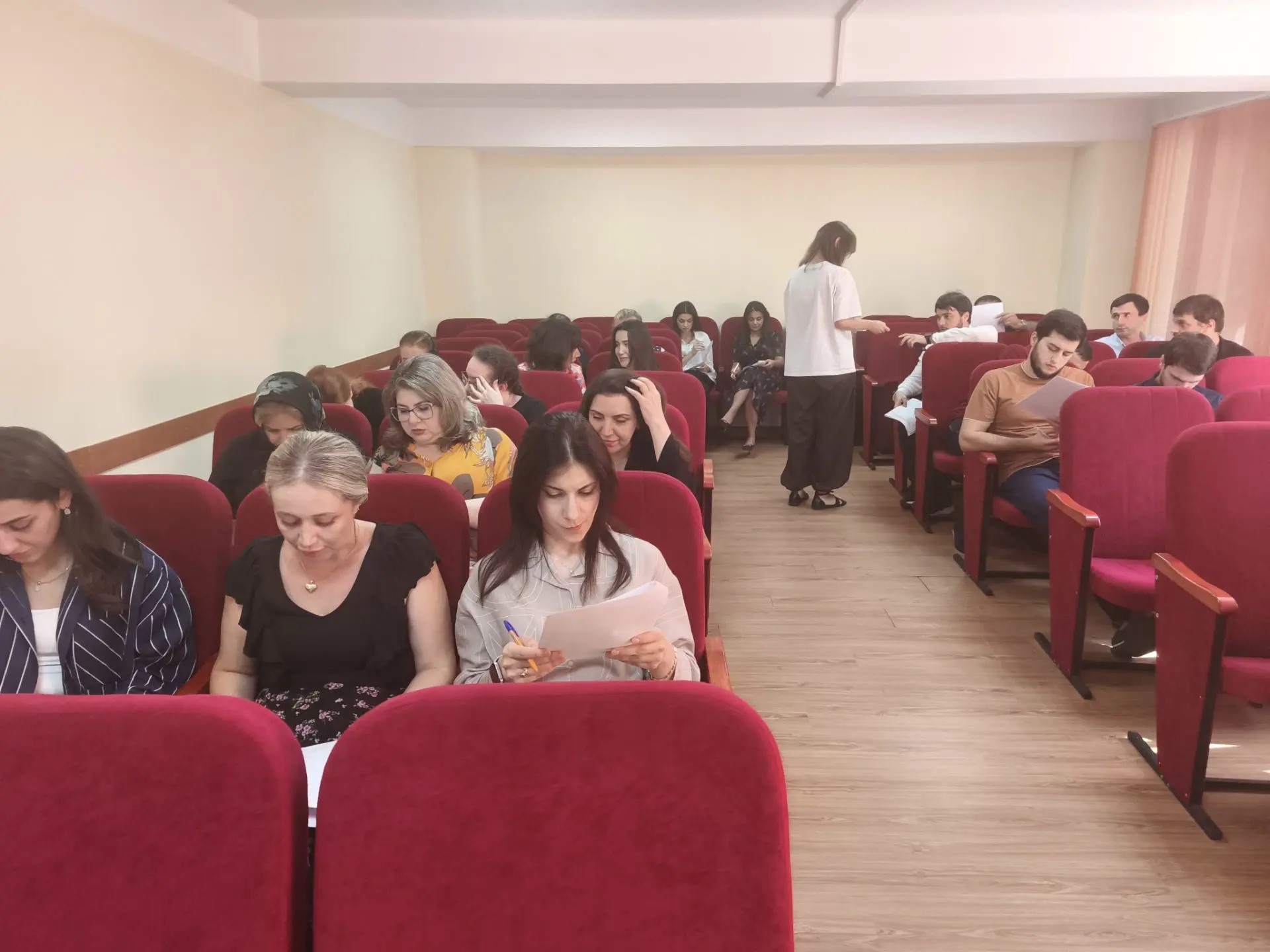 Оценка антикоррупционной грамотности государственных гражданских служащих Минпромторга Дагестана
