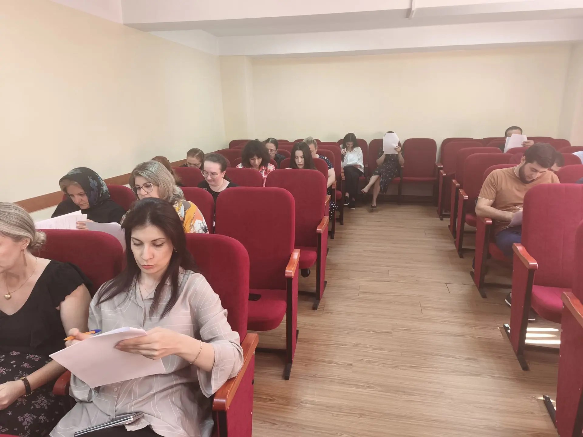 Оценка антикоррупционной грамотности государственных гражданских служащих Минпромторга Дагестана